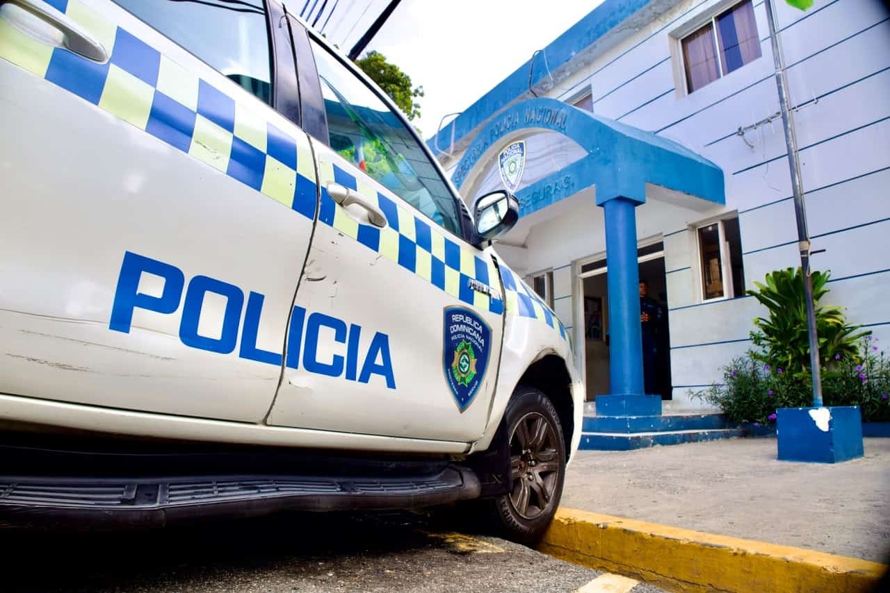 Destacamento policial de Los Mina donde se entregó Kevin Germán Destacamento policial de Los Mina donde se entregó Kevin Germán